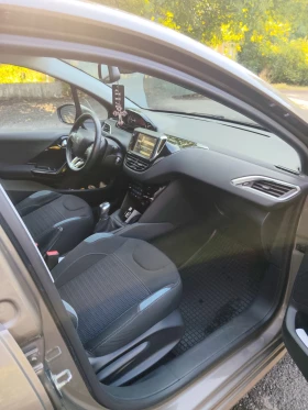 Peugeot 208 1, 2 /82кс/, снимка 7