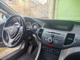 Honda Accord 2.4 ГАЗ автомат, снимка 4