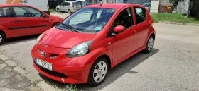 Toyota Aygo 1.0i, снимка 1