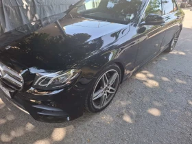     Mercedes-Benz E 220 2.2