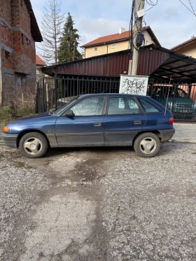 Opel Astra 1.6i mono, снимка 3