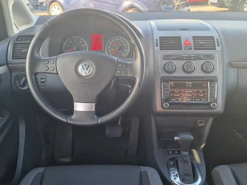 VW Touran 1.4TSi/Метан/Navi/Автоматик/Лизинг, снимка 11 - Автомобили и джипове - 49464364