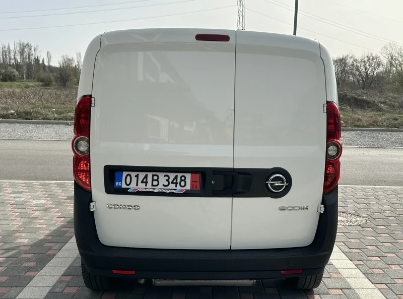 Opel Combo 1.4i Метан, снимка 5 - Автомобили и джипове - 45060534