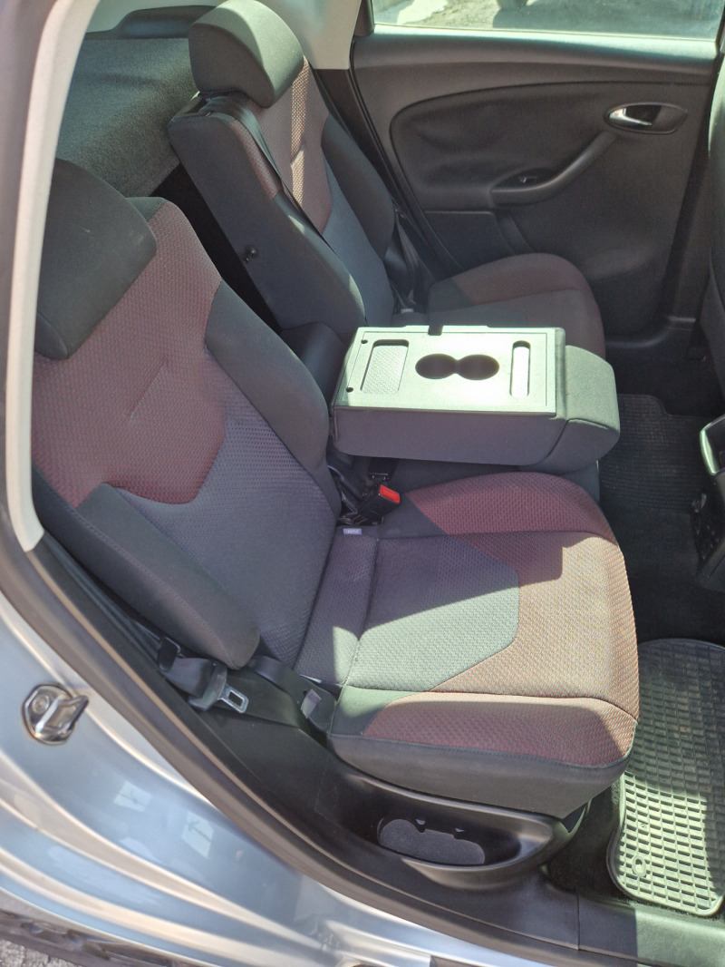 Seat Altea 1.9 tdi / 105к.с, снимка 9 - Автомобили и джипове - 45905374
