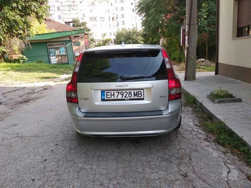 Volvo V50 2000 куб , снимка 4 - Автомобили и джипове - 46972554