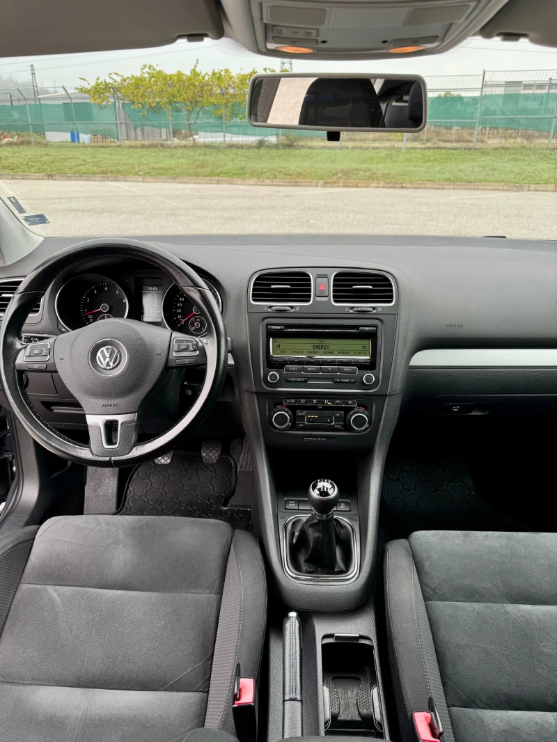 VW Golf 1.4 TSI, снимка 8 - Автомобили и джипове - 47505285