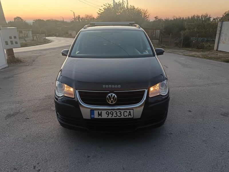 VW Touran 1.9 * 105* , снимка 2 - Автомобили и джипове - 47654372