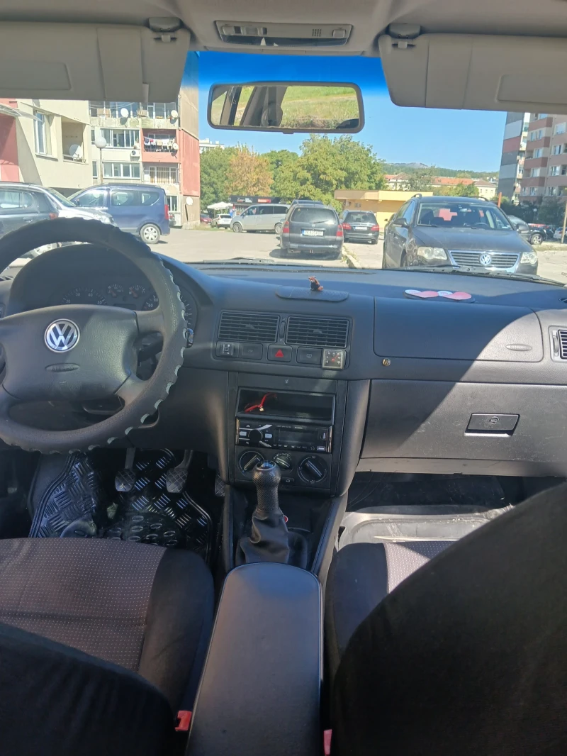 VW Golf 4, снимка 10 - Автомобили и джипове - 48072778