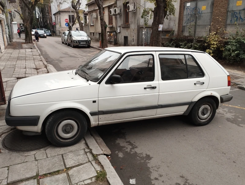 VW Golf golf 2, снимка 1 - Автомобили и джипове - 47936389