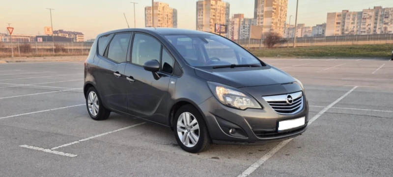 Opel Meriva 1.4 turbo, снимка 5 - Автомобили и джипове - 52852571