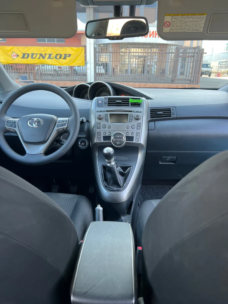 Toyota Verso, снимка 11 - Автомобили и джипове - 48589033