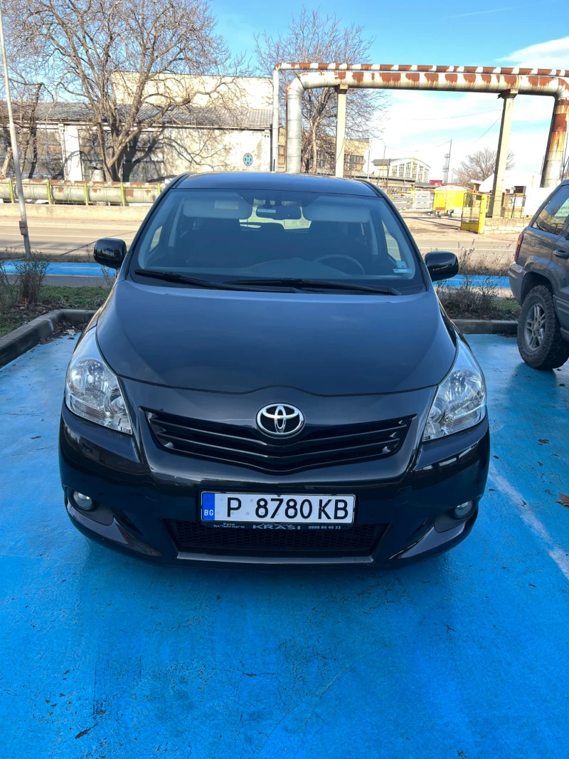 Toyota Verso, снимка 1 - Автомобили и джипове - 48589033