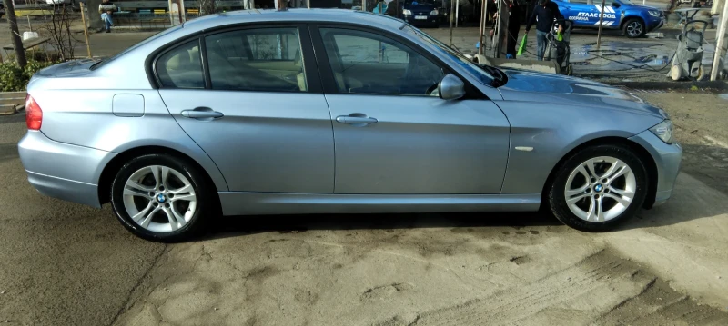 BMW 320, снимка 4 - Автомобили и джипове - 48627225