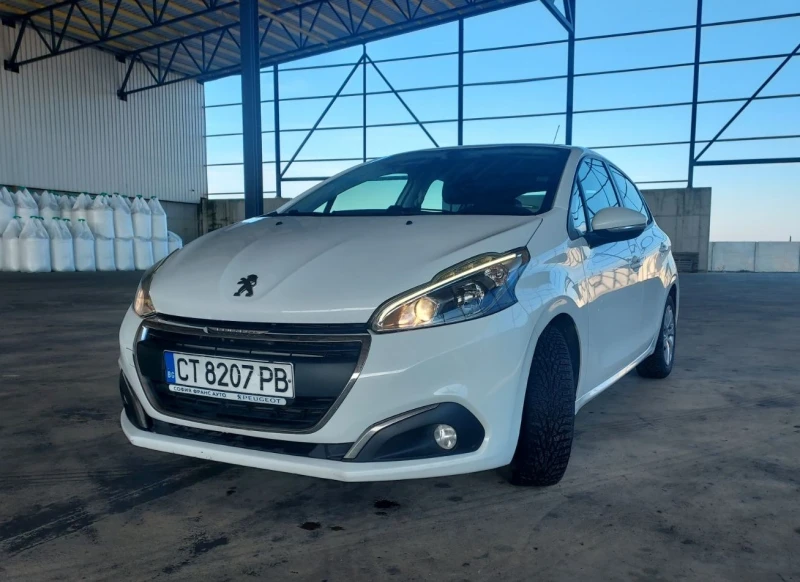 Peugeot 208 1.6 HDI, снимка 1 - Автомобили и джипове - 48885798