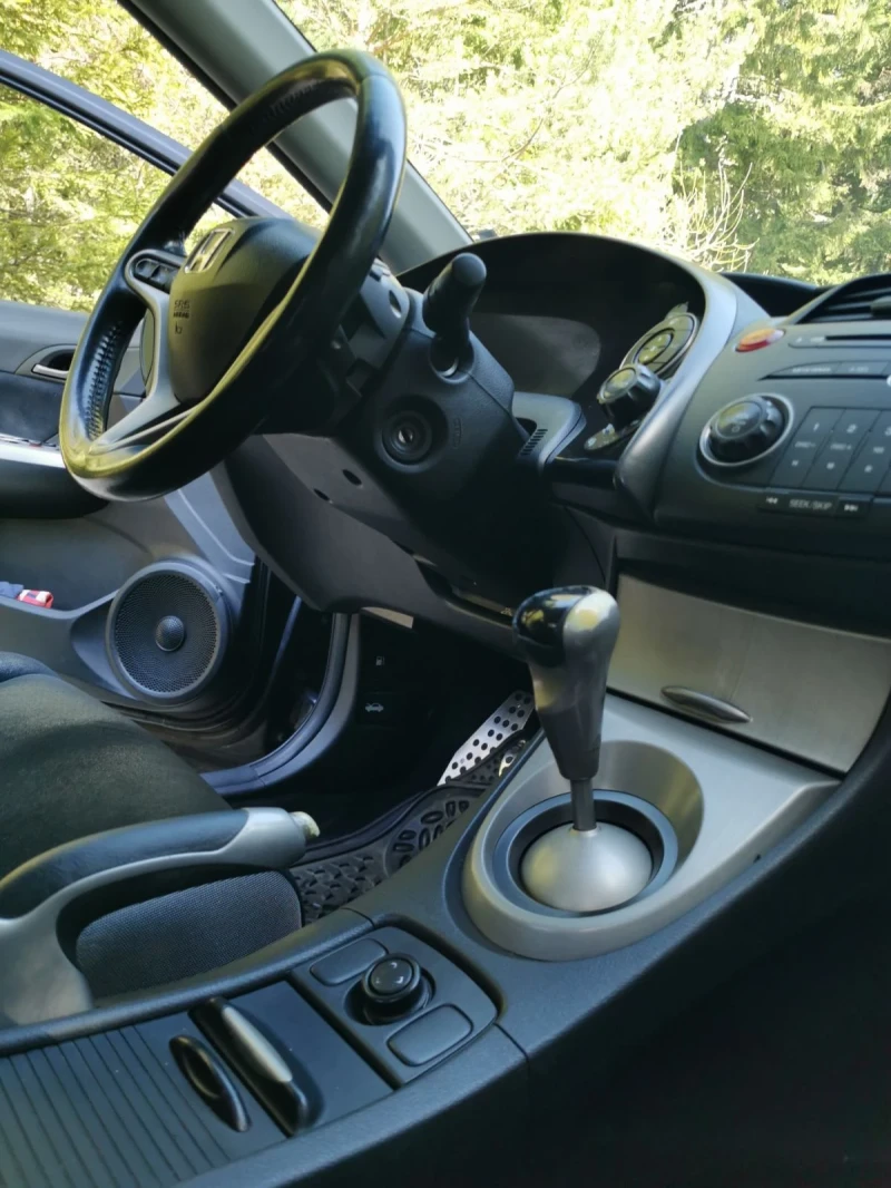 Honda Civic, снимка 10 - Автомобили и джипове - 49944574