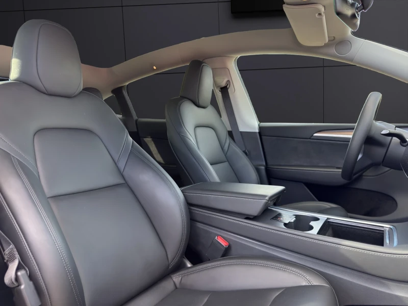 Tesla Model Y LONG RANGE* AWD* НЕМСКИ АВТОМОБИЛ , снимка 11 - Автомобили и джипове - 52341795