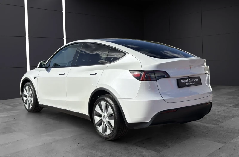Tesla Model Y LONG RANGE* AWD* НЕМСКИ АВТОМОБИЛ , снимка 6 - Автомобили и джипове - 52341795