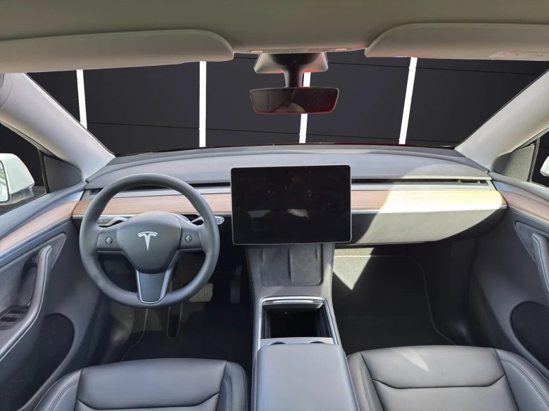 Tesla Model Y LONG RANGE* AWD* НЕМСКИ АВТОМОБИЛ , снимка 10 - Автомобили и джипове - 52341795