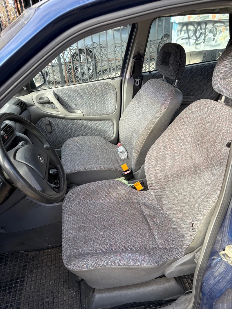 Opel Astra 1.6i mono, снимка 8 - Автомобили и джипове - 52821545