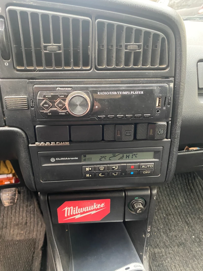 VW Passat, снимка 12 - Автомобили и джипове - 53503473