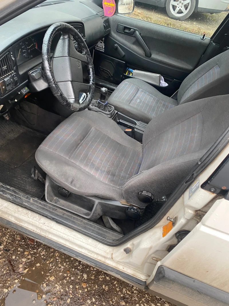 VW Passat, снимка 6 - Автомобили и джипове - 53503473