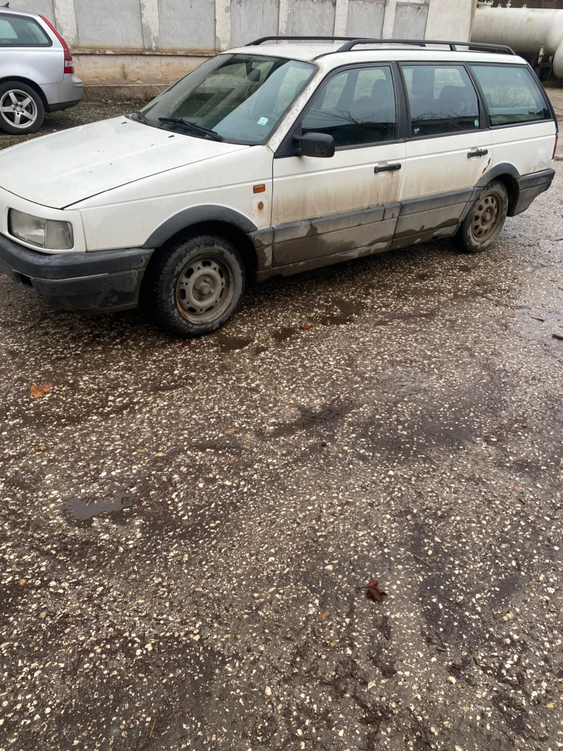 VW Passat, снимка 2 - Автомобили и джипове - 53503473