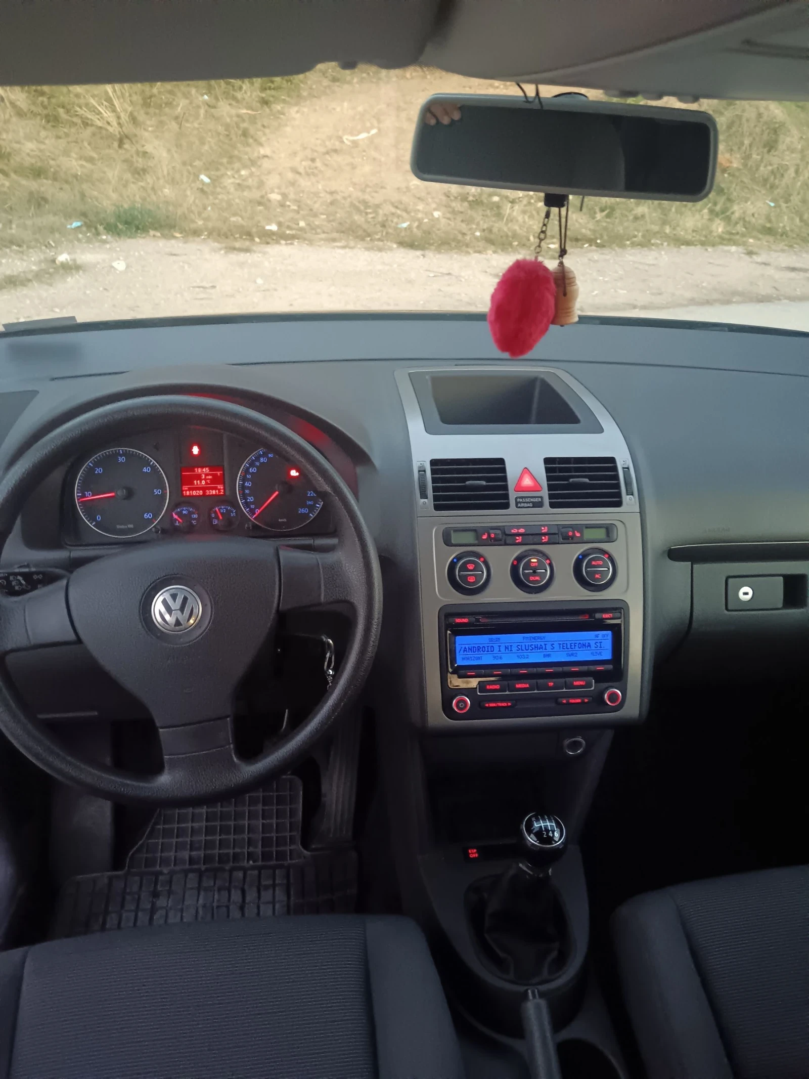 VW Touran 1.9 * 105*  - изображение 9