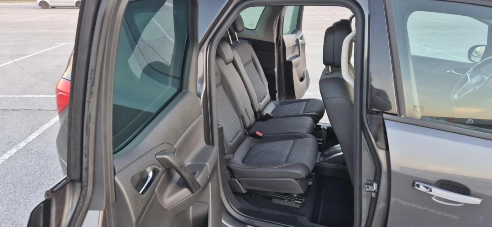 Opel Meriva 1.4 turbo, снимка 15 - Автомобили и джипове - 54071736