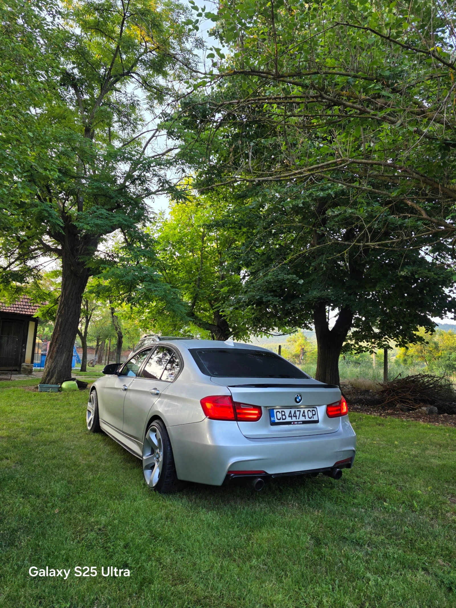 BMW 335 BMW F30 xDrive 335i  - изображение 2
