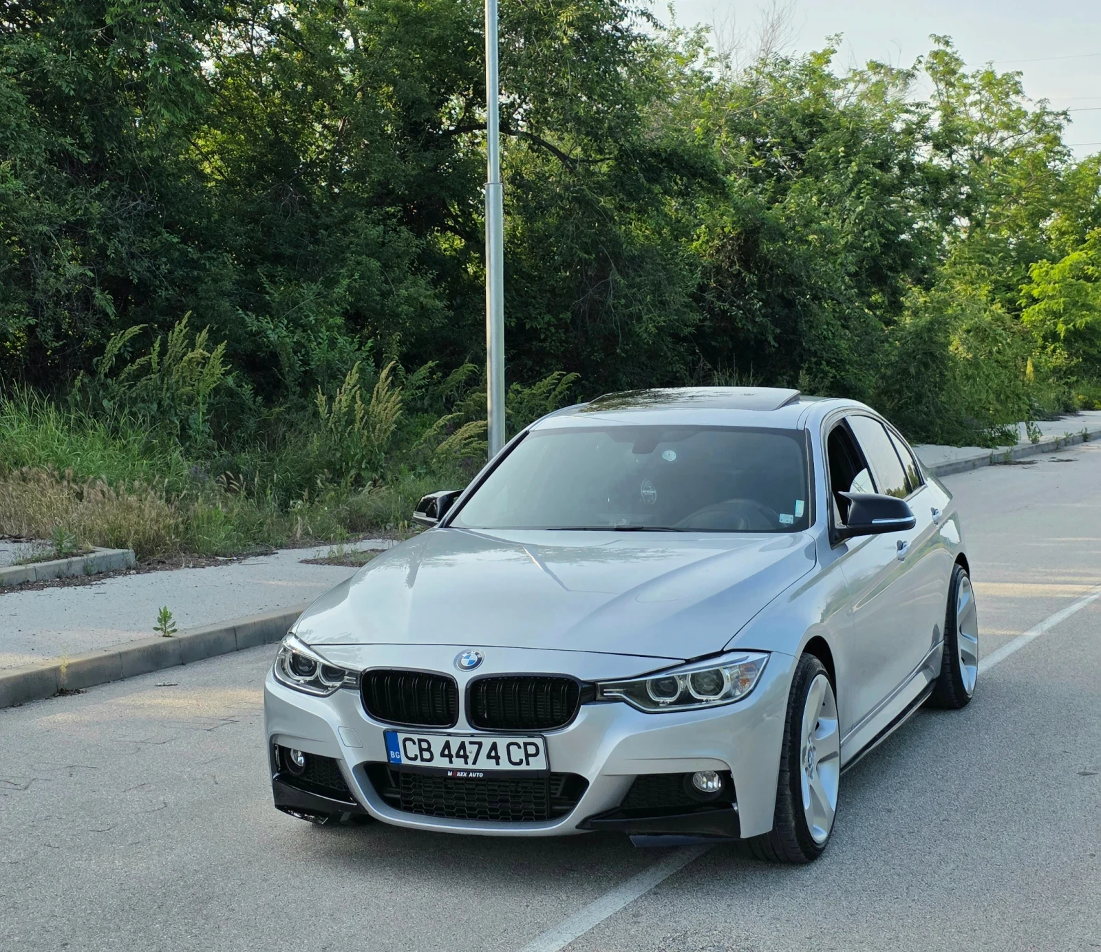 BMW 335 BMW F30 xDrive 335i  - изображение 3