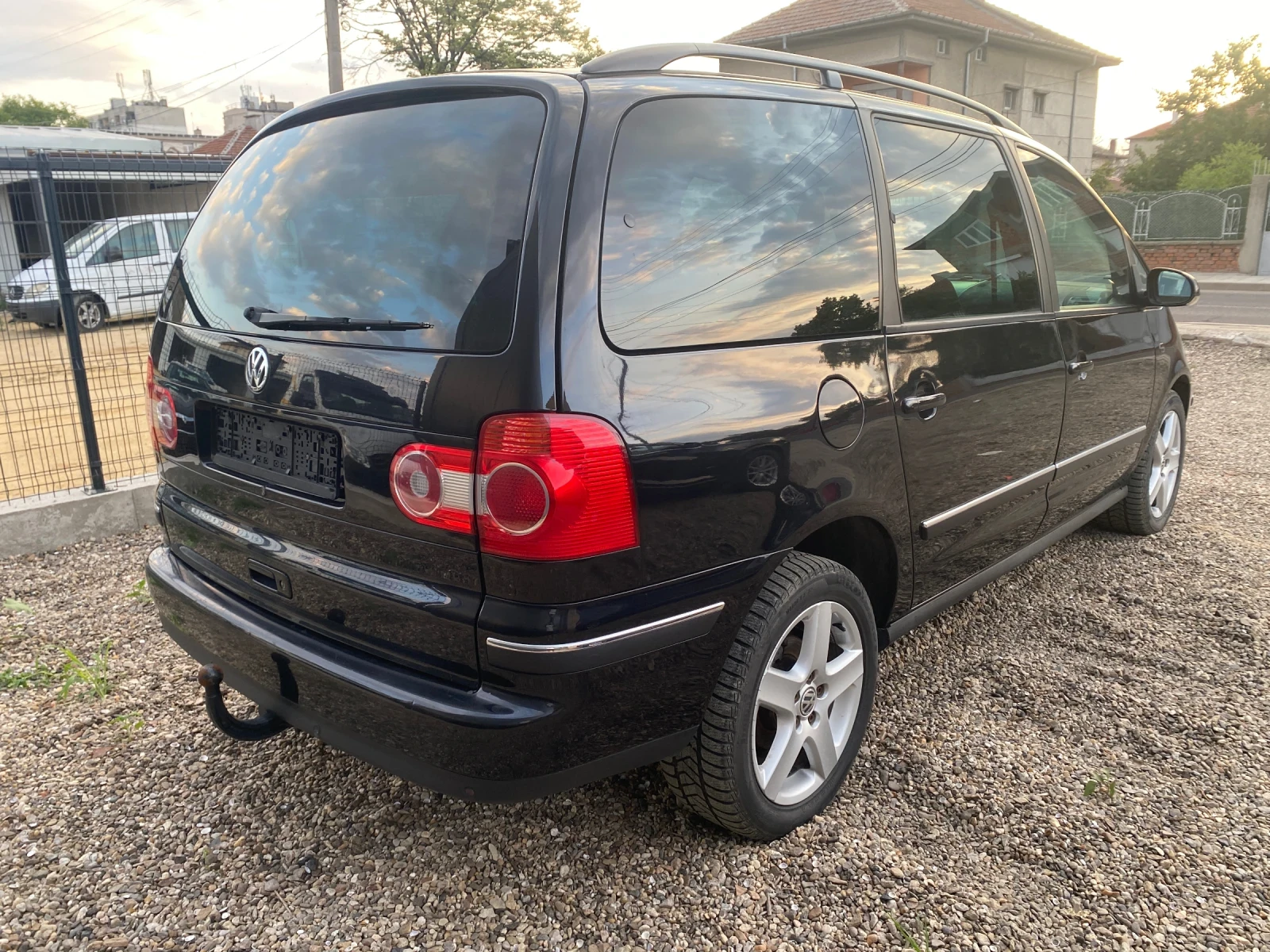 VW Sharan 2.0tdi - изображение 6