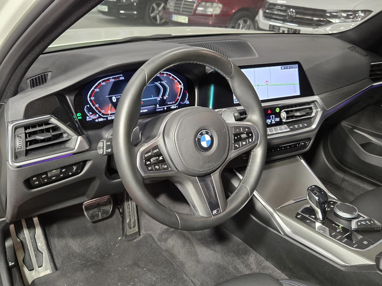 BMW 330 d | Mhev | M-пакет | от Германия | Много истинска - изображение 9