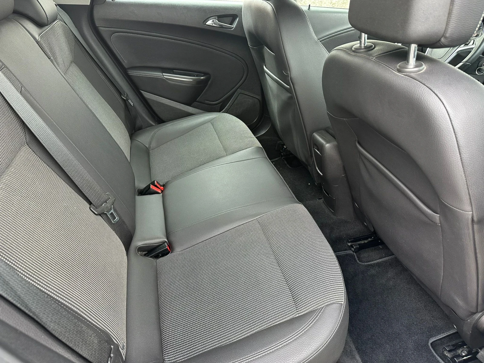 Opel Astra 1, 700CDTI EURO5B  | Mobile.bg   11