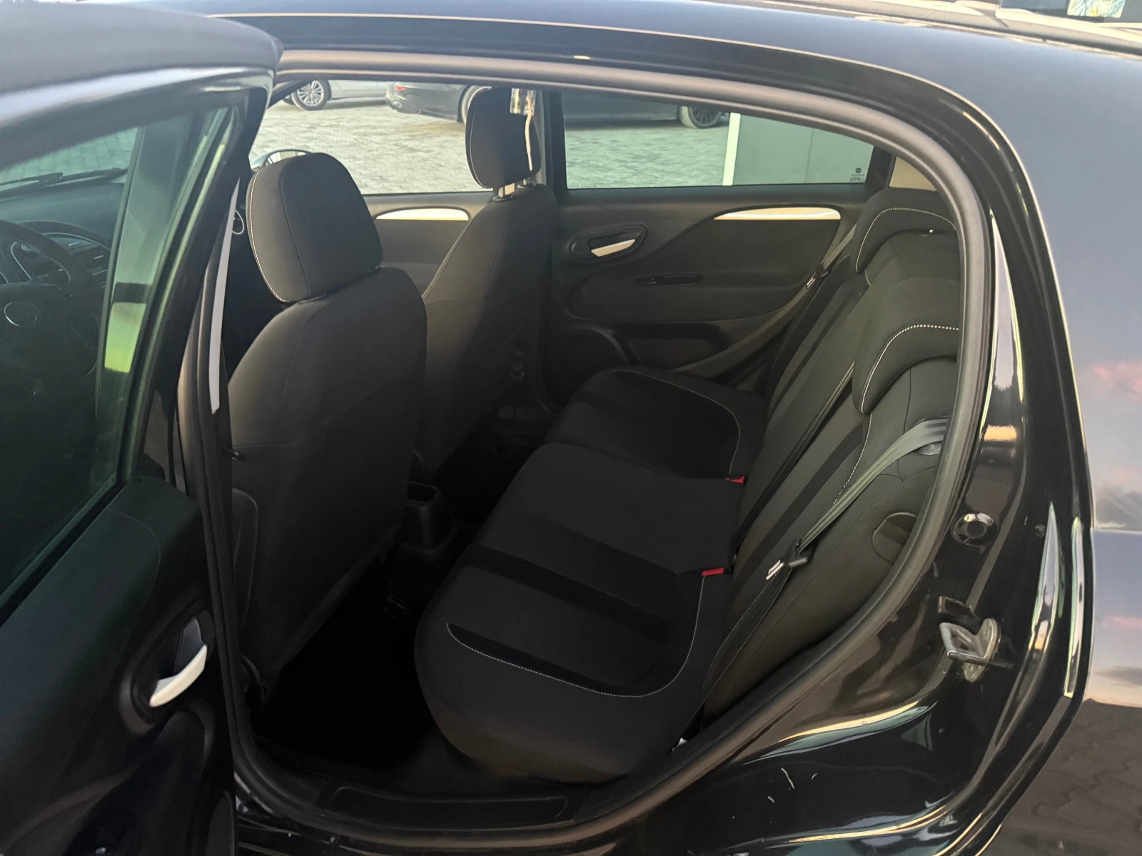 Fiat Punto 1.4i 16v 105 ks EVO !!  | Mobile.bg   11