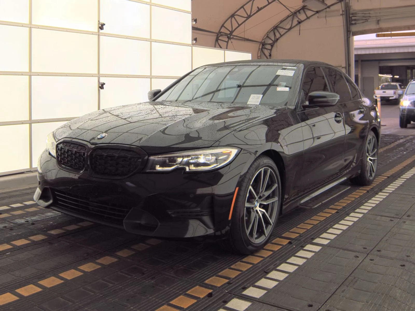 BMW 330 * RWD* PANO* MEMORY* PANO* DIGITAL - изображение 3