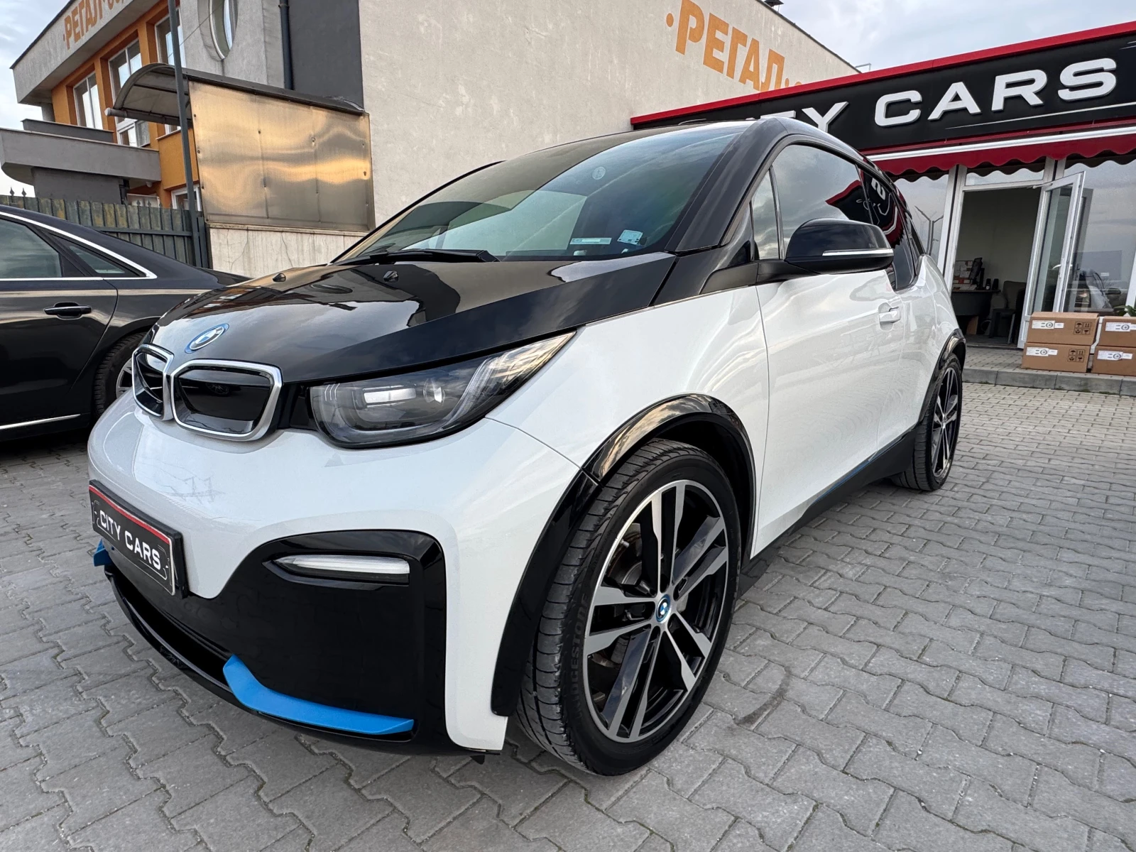 BMW i3 S/120ap- -ADAPTIVE LED/PDC | Mobile.bg   11