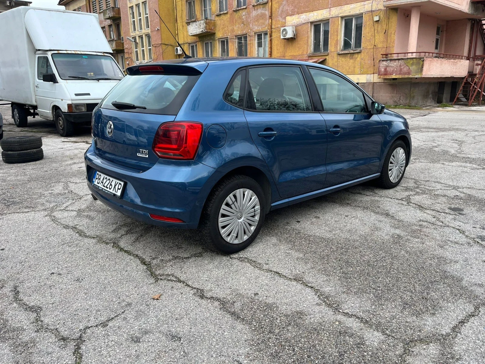 VW Polo  - изображение 8