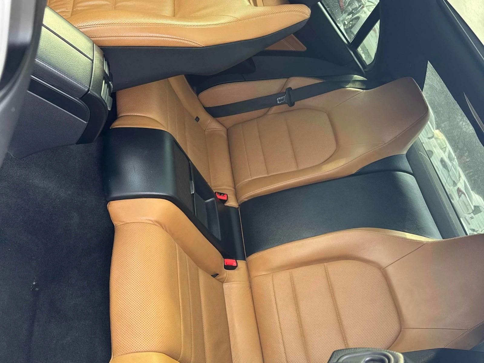 Mercedes-Benz E 400 4MATIC � ����������� & ���� ������  | Mobile.bg � ����������� 12