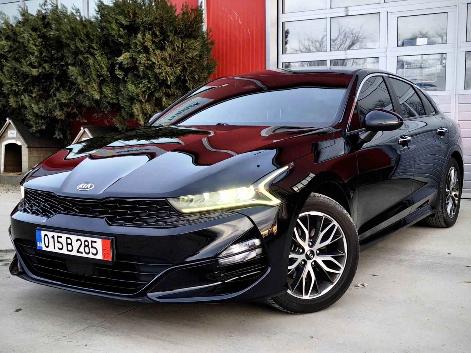 Kia K5 2.0 LPG / TRENDY / ДЖОЙСТИК / ДИСТРОНИК /ОБДУХВАНЕ - изображение 2