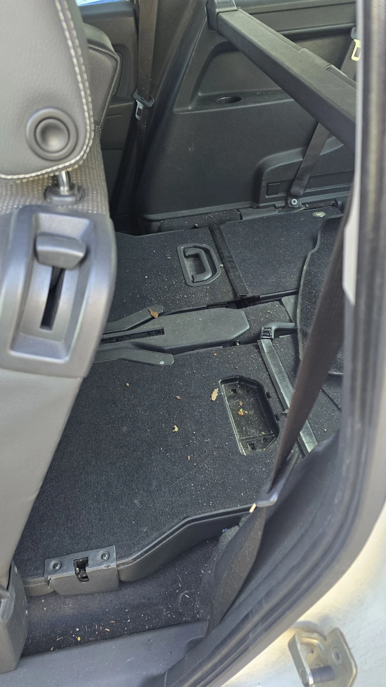 Opel Zafira 1.9 150 к.с 7 места 2010 , снимка 8 - Автомобили и джипове - 53708215