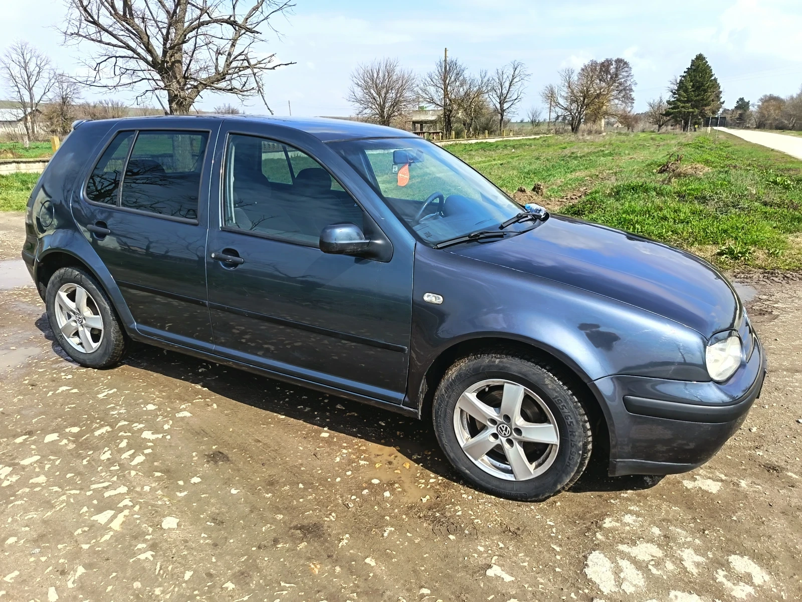 VW Golf, снимка 3 - Автомобили и джипове - 53965466