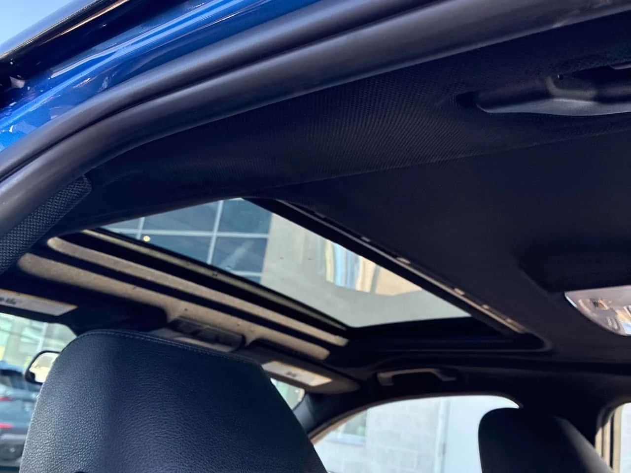 BMW 330 * xDrive * М ПАКЕТ * ПОДГРЕВ * КАМЕРА * ШИБИДАХ, снимка 17 - Автомобили и джипове - 53965958