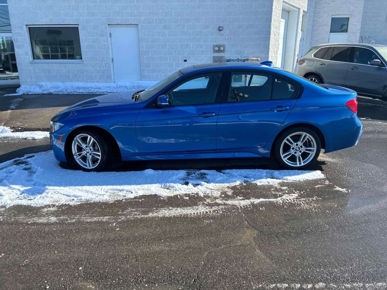 BMW 330 * xDrive * М ПАКЕТ * ПОДГРЕВ * КАМЕРА * ШИБИДАХ, снимка 2 - Автомобили и джипове - 53965958