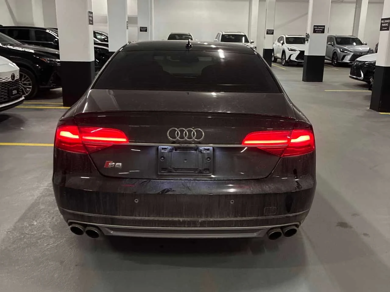 Audi S8 plus / 360 / DISTRONIC / B&O / МАСАЖИ / ОБДУХВАНЕ, снимка 4 - Автомобили и джипове - 54071291