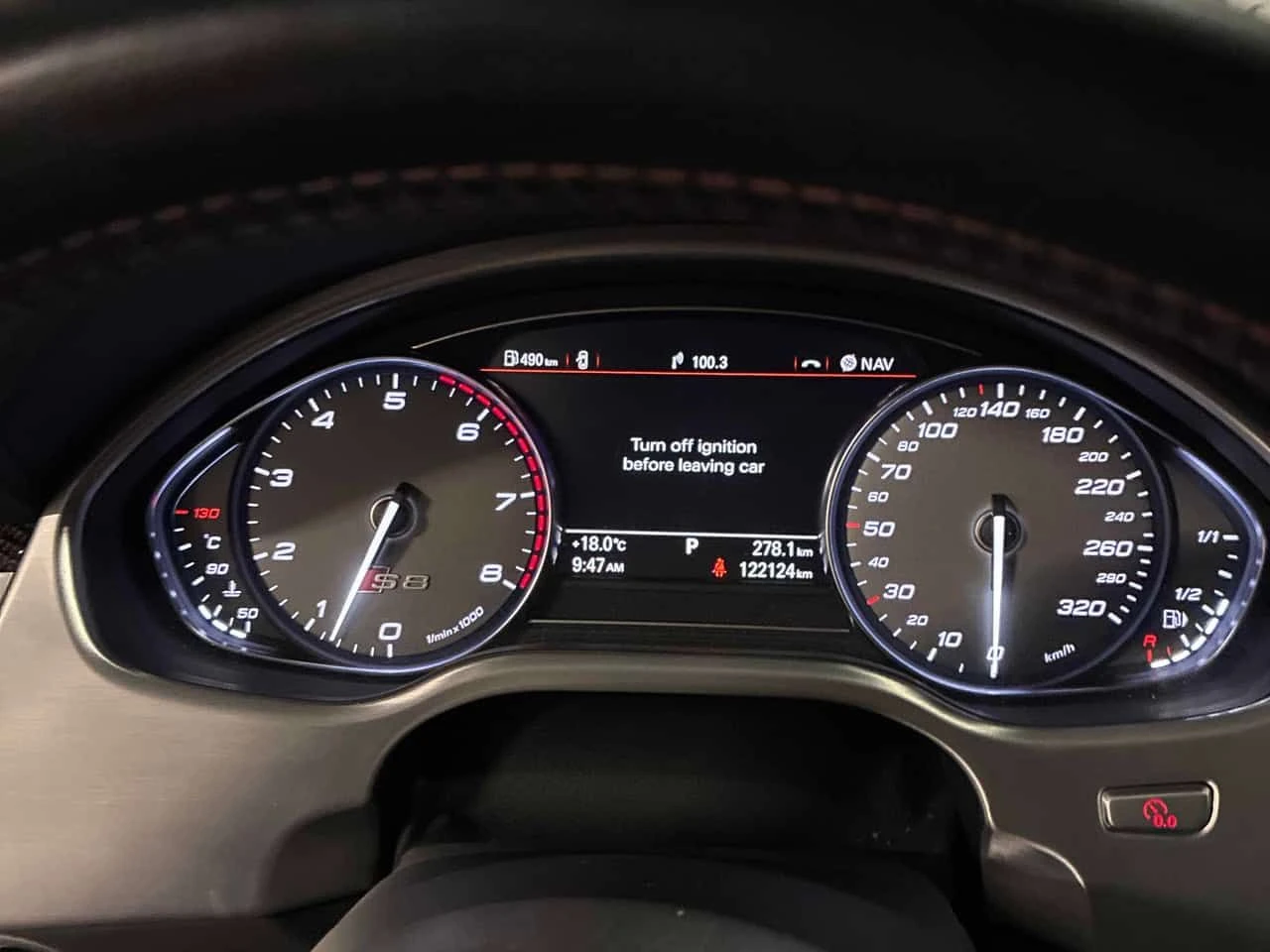 Audi S8 plus / 360 / DISTRONIC / B&O / МАСАЖИ / ОБДУХВАНЕ, снимка 8 - Автомобили и джипове - 54071291