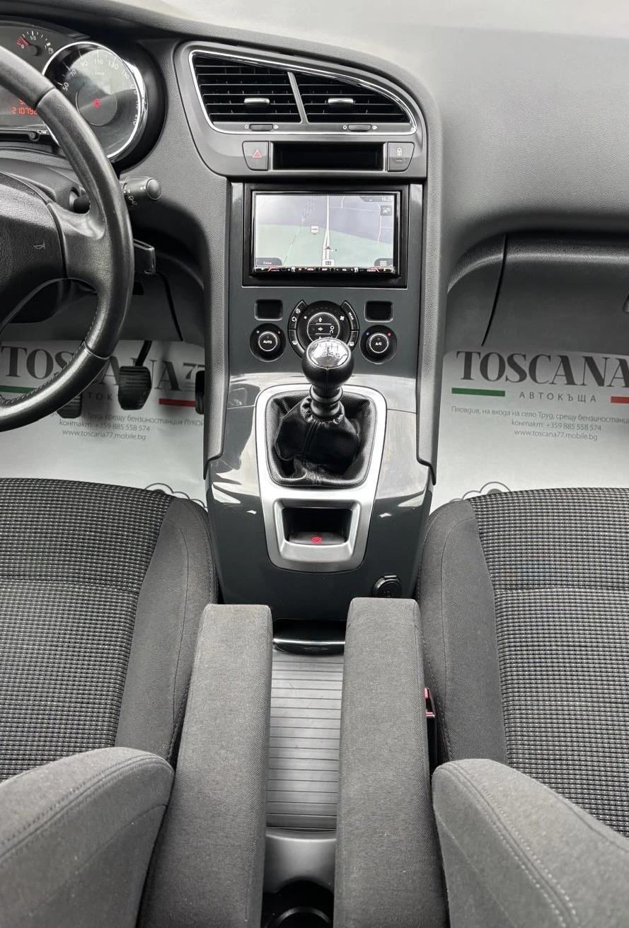 Peugeot 5008 1.6hdi* 7местен* Навигация* Лизинг, снимка 7 - Автомобили и джипове - 54218869