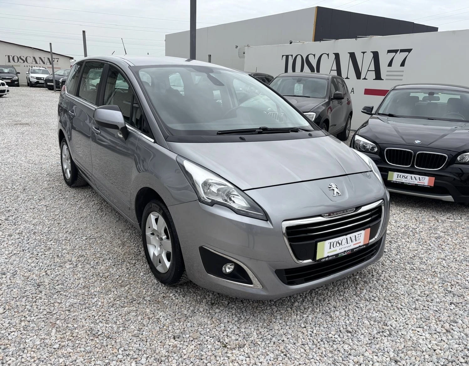 Peugeot 5008 1.6hdi* 7местен* Навигация* Лизинг