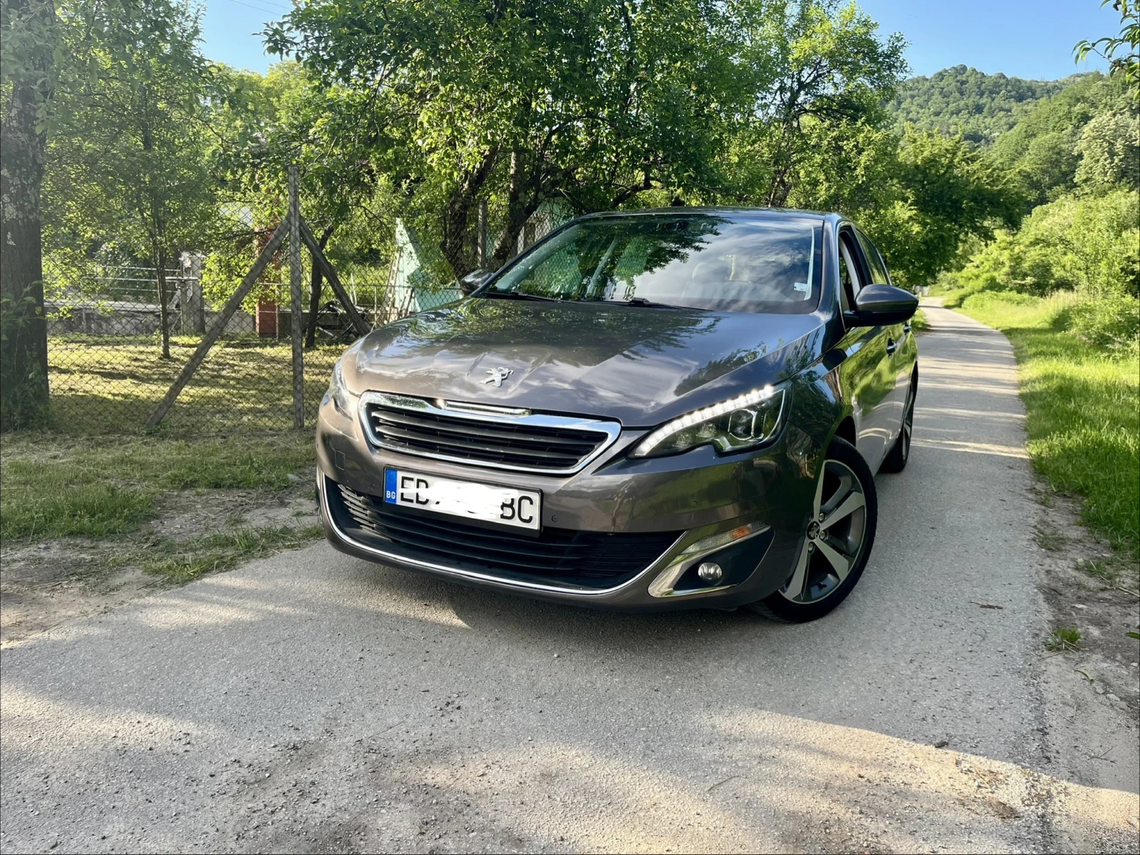 Peugeot 308 1.6HDI, Allure, обслужен