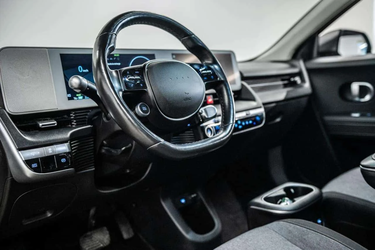 Hyundai Ioniq 5 CARFAX, снимка 15 - Автомобили и джипове - 54737148