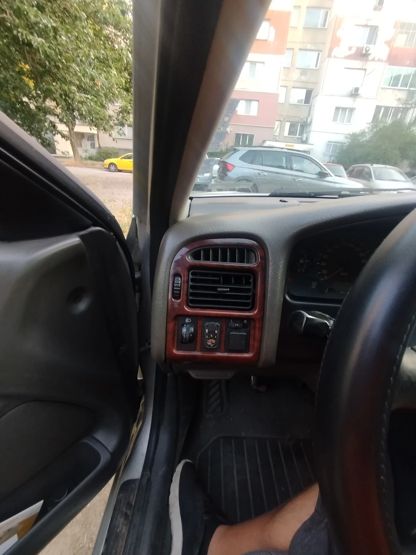 Toyota Avensis, снимка 5 - Автомобили и джипове - 55094866